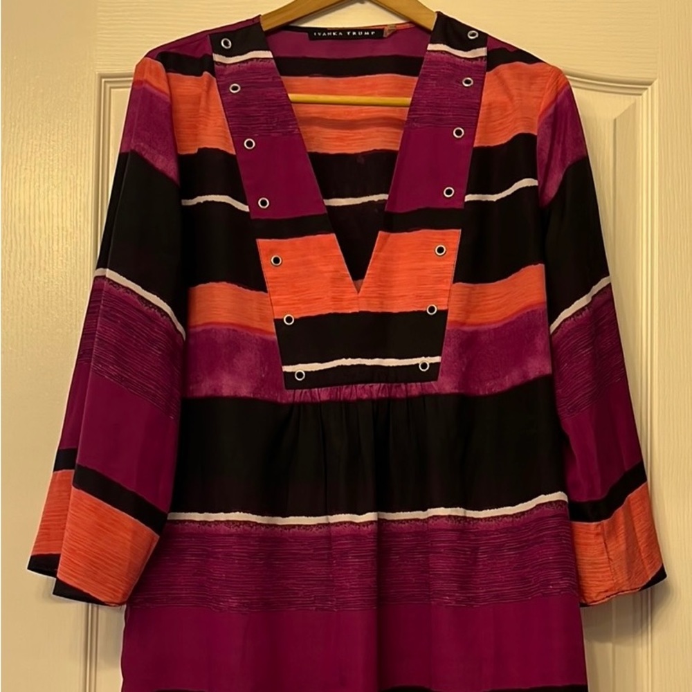 100% polyester Ivanka Trump top/dress - L/XL